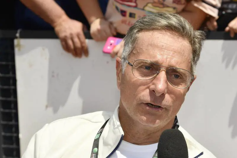 "Mi prendo una pausa dalla tv, sono stanco". Paolo Bonolis a un passo dall'addio