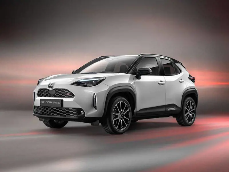 Toyota Yaris Cross 2024: svelati prezzi e allestimenti 