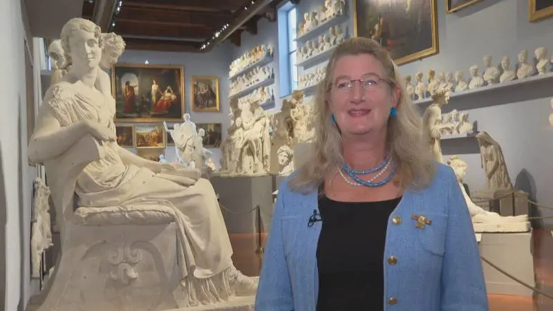 "Firenze meretrice". Bufera su Hollberg, Sangiuliano valuta provvedimenti
