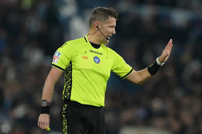 Benedetto il Var anche se a dosi ridotte. E non a chiamata