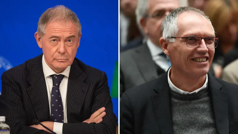 Il ministro Adolfo Urso a sinistra e il ceo di Stellantis Carlos Tavares a destra.