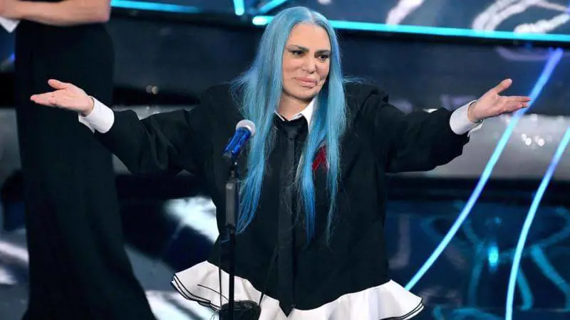 Loredana Bertè, cosa c’è nella borsetta della cantante