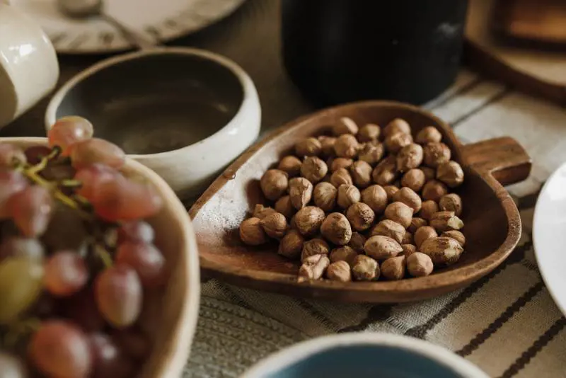 Quali sono i 10 alimenti che abbassano la pressione?