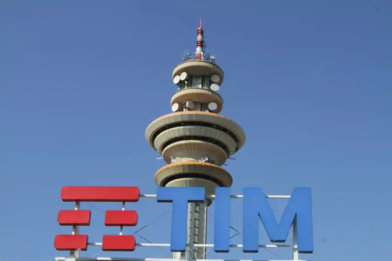 Tim, la finanza sequestra 248 milioni "Sorpresi, la denuncia è partita da noi"