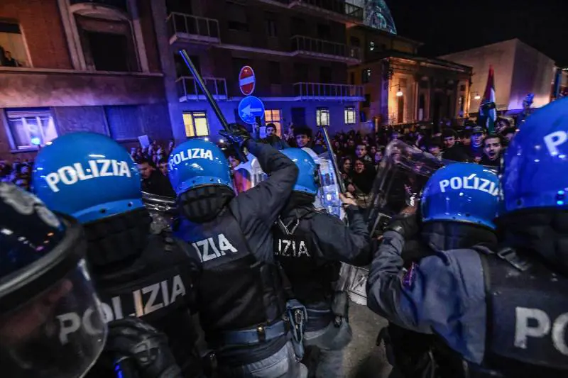 Antagonisti frignano da mammina, l'errore di Biagiarelli e Fedez: quindi, oggi...
