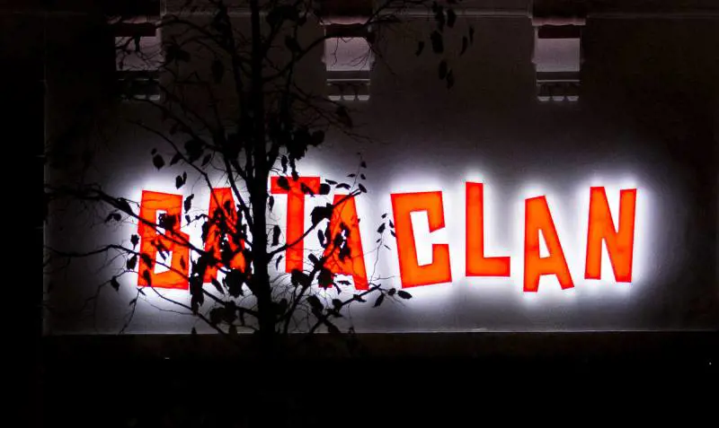 Il Bataclan "violato" dai cori pro Gaza