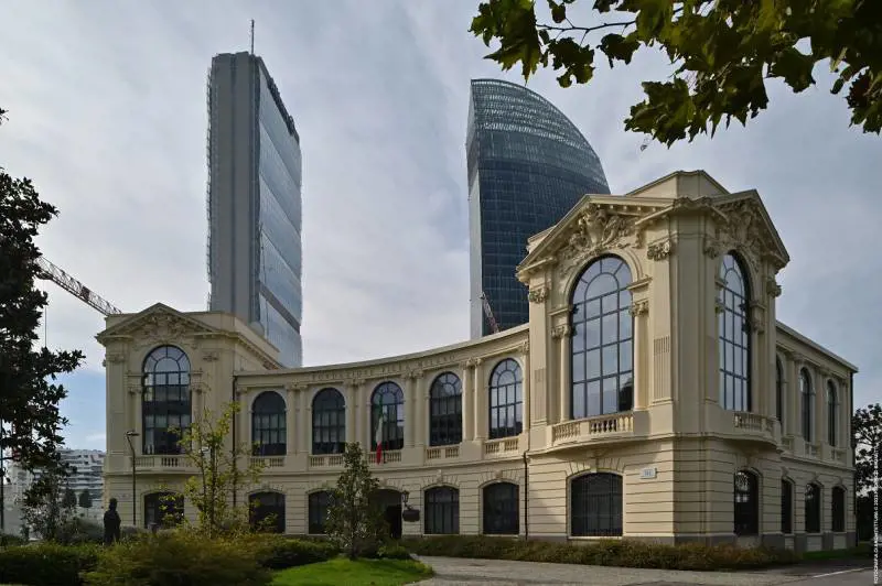Passeggiate urbane dalla Campionaria a Citylife: il racconto di Milano che cambia