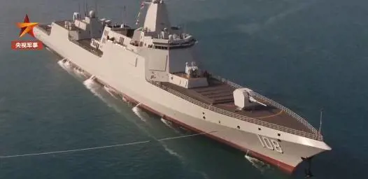 Droni e navi da guerra: così Pechino può distruggere la flotta Usa