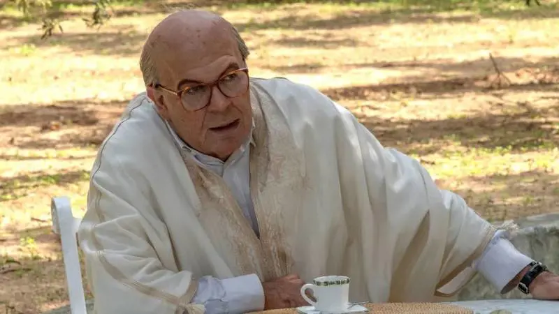 Favino nel biopic su Bettino Craxi e Sordi medico della mutua