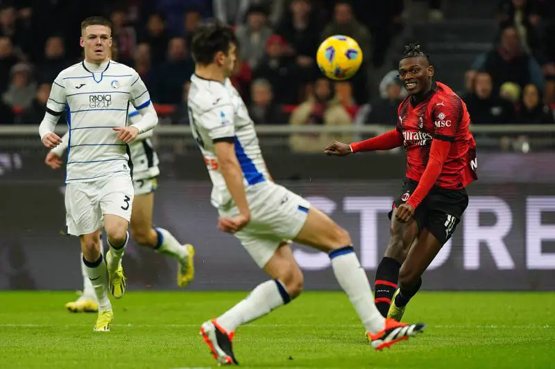 Non basta Leao: a San Siro il Milan fa 1-1 con l'Atalanta