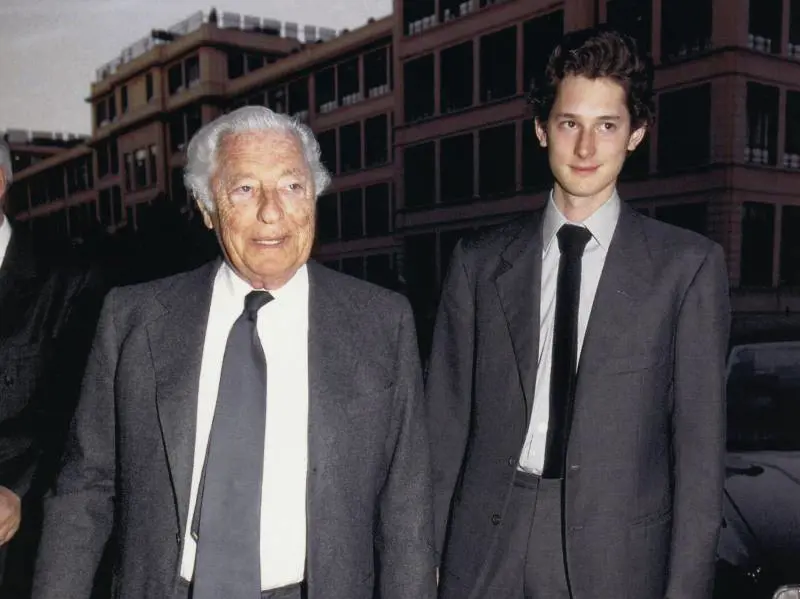 Eredità Agnelli, annullato il sequestro: "Sì alla restituzione dei beni"