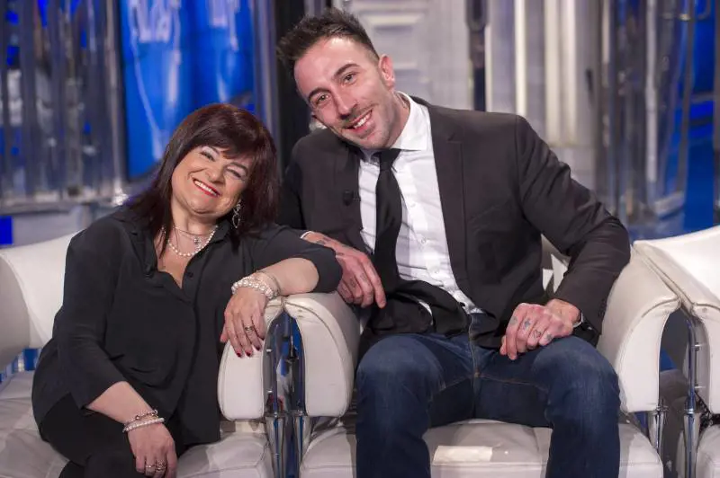 Stefania Pezzopane fuori dal Senato: "Ho pagato un prezzo per aver scelto di amare Simone Coccia"