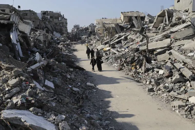 Israele "sbarra" al Aqsa. Hamas apre alla tregua