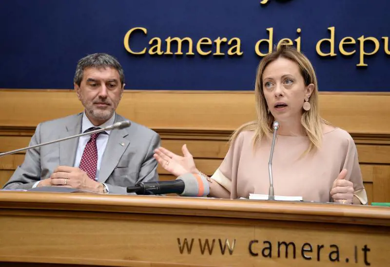 Abruzzo, il centrodestra gioca il jolly