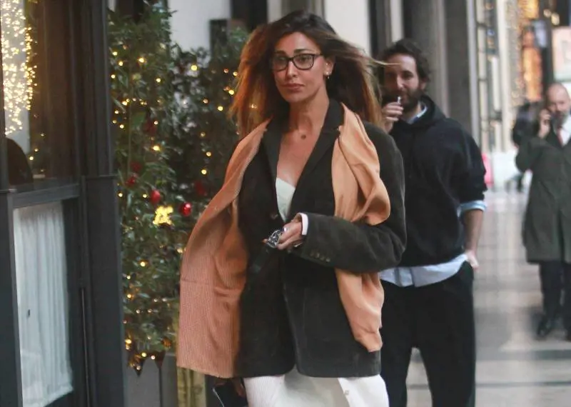 "Tuo figlio dov'era?". E Belen Rodriguez sbotta (di nuovo) sui social