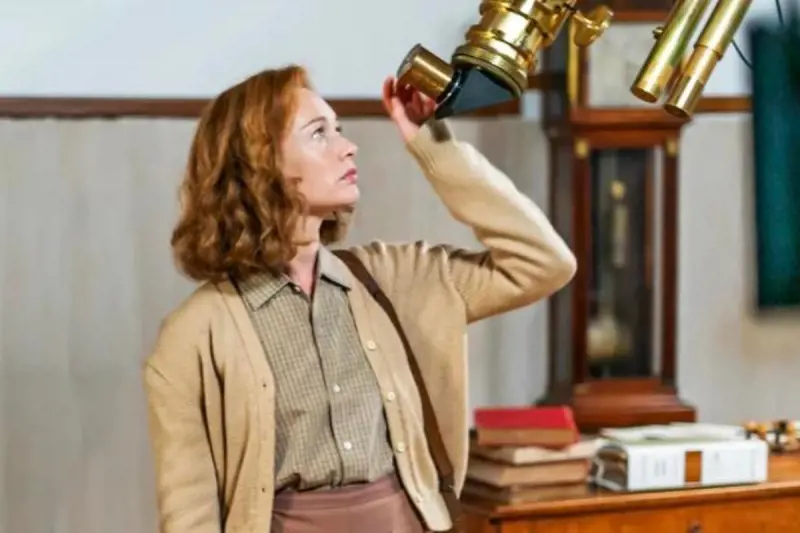“Margherita delle stelle”, il ritratto di donna e astrofisica di Margherita Hack