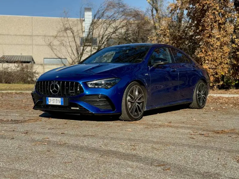Mercedes CLA Coupè 35 AMG: eleganza e sportività con 306 CV  – La prova 