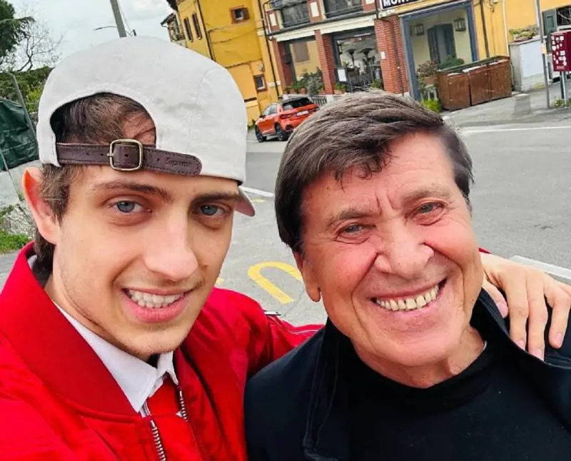 Il ritorno di Sangiovanni, l'indizio social di Gianni Morandi: "Che piacere incontrare il mio amico..."