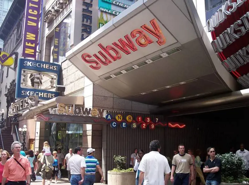 Boom di crimini nella metro di New York: e i dem muovono la Guardia Nazionale