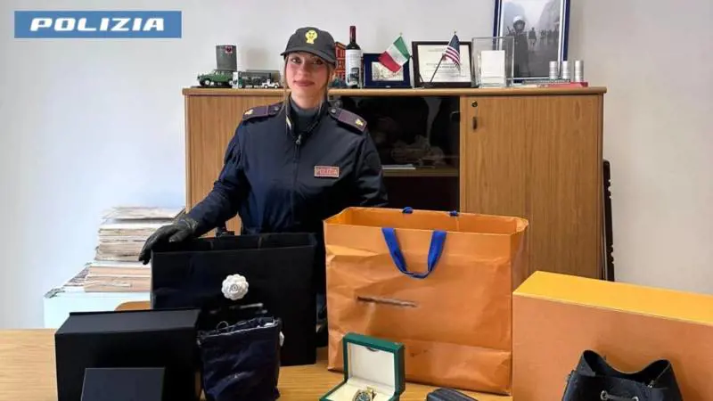I furti col "jammer" nelle auto di chi porta i figli a scuola: come difendersi