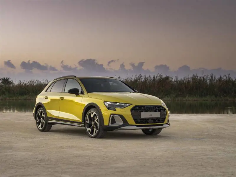 Nuova Audi A3, il restyling: la gamma si allarga con la versione Allstreet