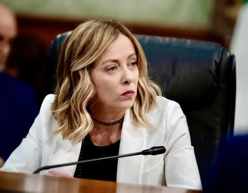 Fisco, Meloni: "Non si disturba chi produce ricchezza. No allo Stato che vessa"