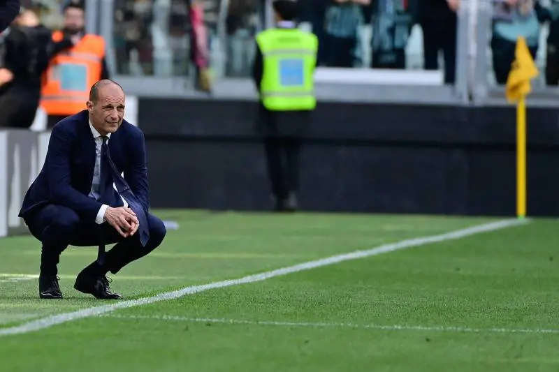 Juve in crisi di punti e di nervi. Rosso Vlahovic, Max sbotta