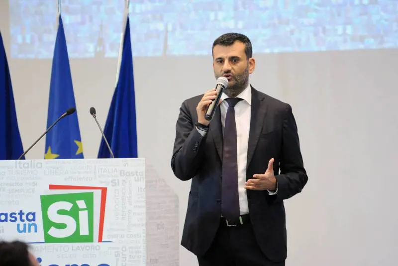 Pentito tira in ballo il sindaco. Il caso Bari allarma la sinistra