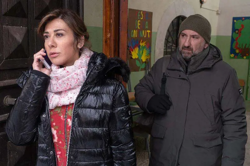 "Un mondo a parte", una commedia piena di valori con Albanese e Raffaele