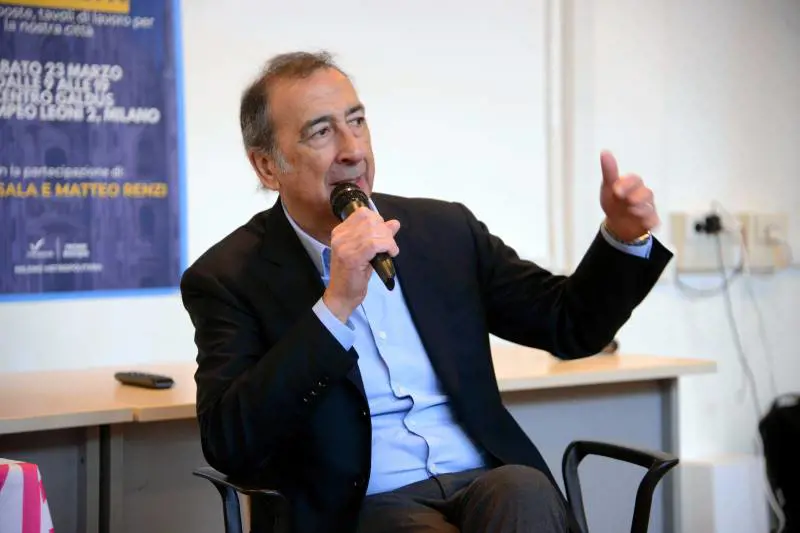 "Sull'ambiente è solo un bla bla di Sala per creduloni"