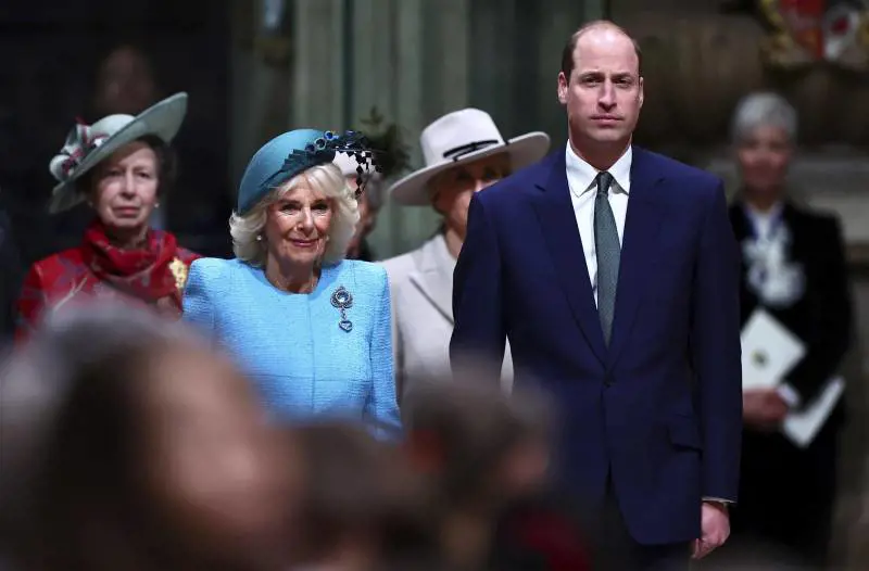 "Fermare il principe William". Il piano di Camilla per proteggere Carlo III 