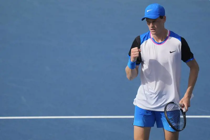 Miami Open, Sinner è in semifinale. Machac battuto in due set