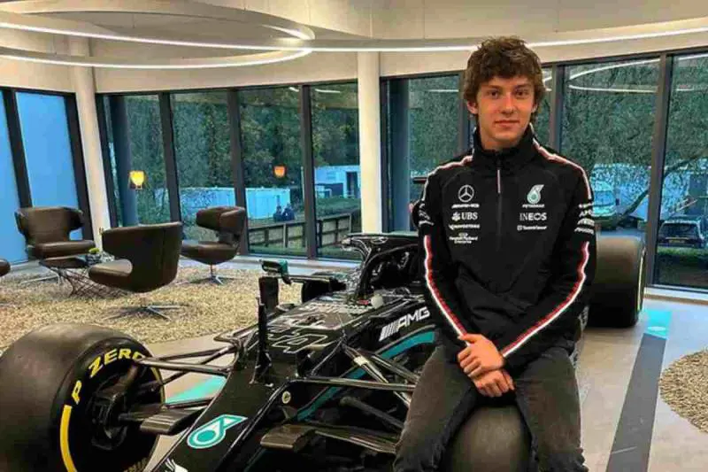 Kimi, il baby italiano a Imola va di fretta: proverà la Mercedes F1