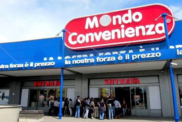 "Condotte illecite". Multa da 3,2 milioni dell'Antitrust a Mondo Convenienza