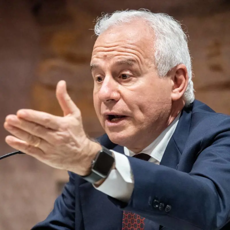 Beh beh Tarquinio la spara grossa, Toti è innocente e Mentana: quindi, oggi...