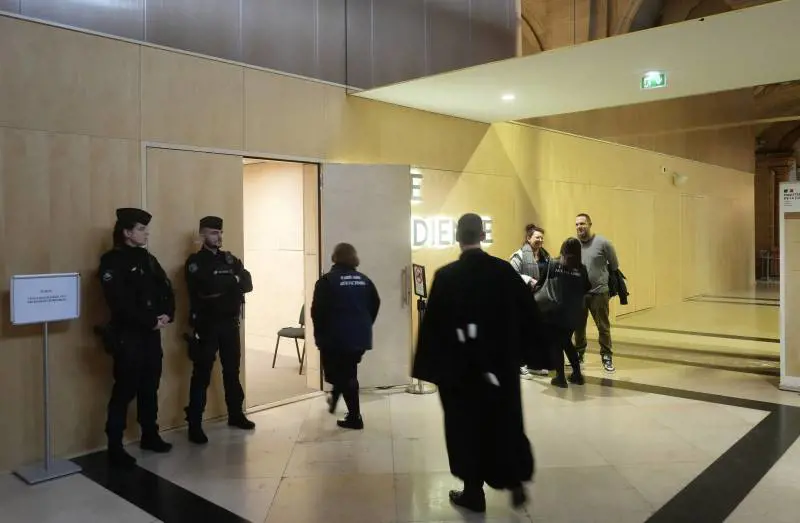 Attentato ai mercatini di Strasburgo, 30 anni al principale imputato
