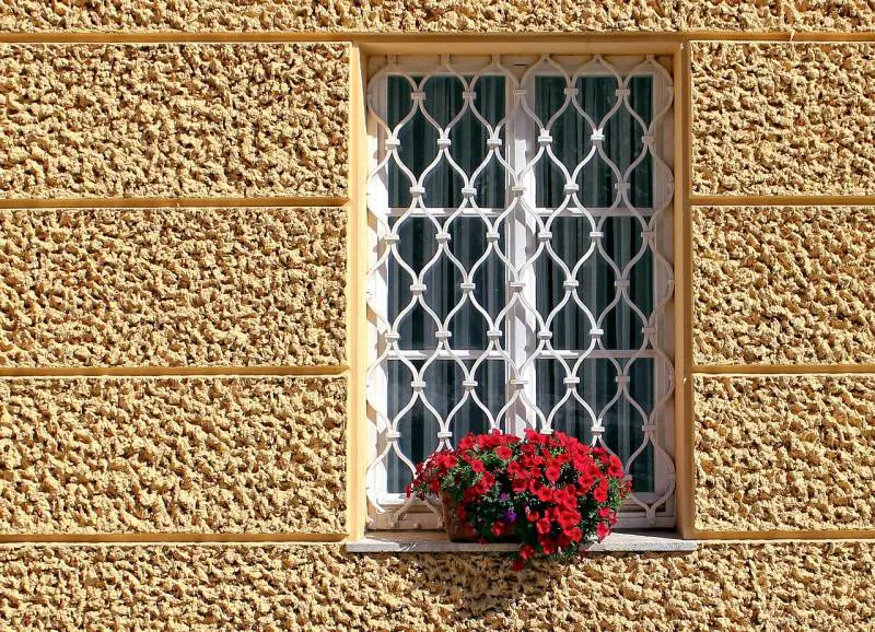 Sicurezza nei condomini: inferriate e ringhiere, tra decoro e tutela