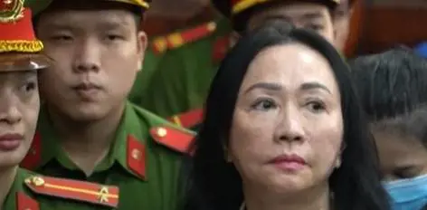Vietnam, frode da 12,5 miliardi di dollari: condannata a morte la "regina del mattone"