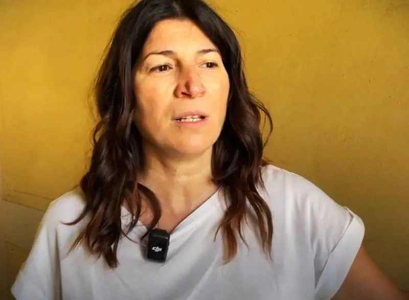 Modena, nordafricano la scaraventa a terra. Ma con una mossa di karate lo atterra
