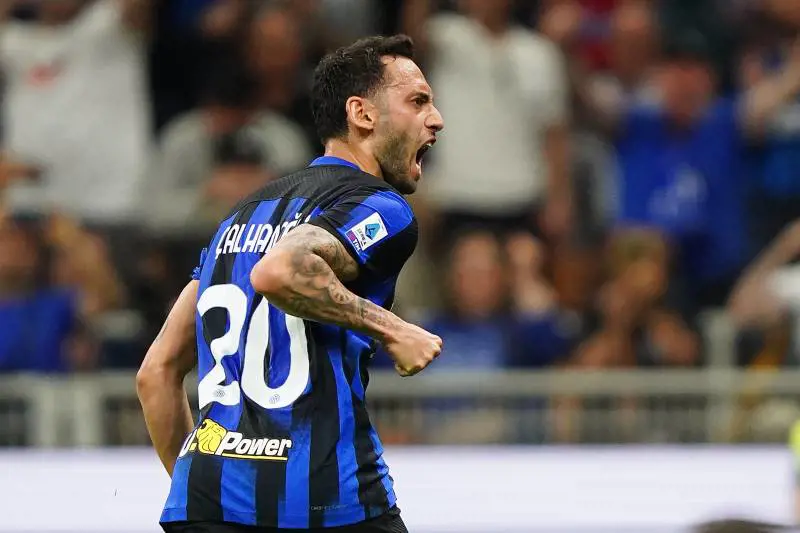 Il B&B all'italiana e la "vendetta" di Calhanoglu. Sommer e Darmian la sintesi perfetta tra nuovi e veterani