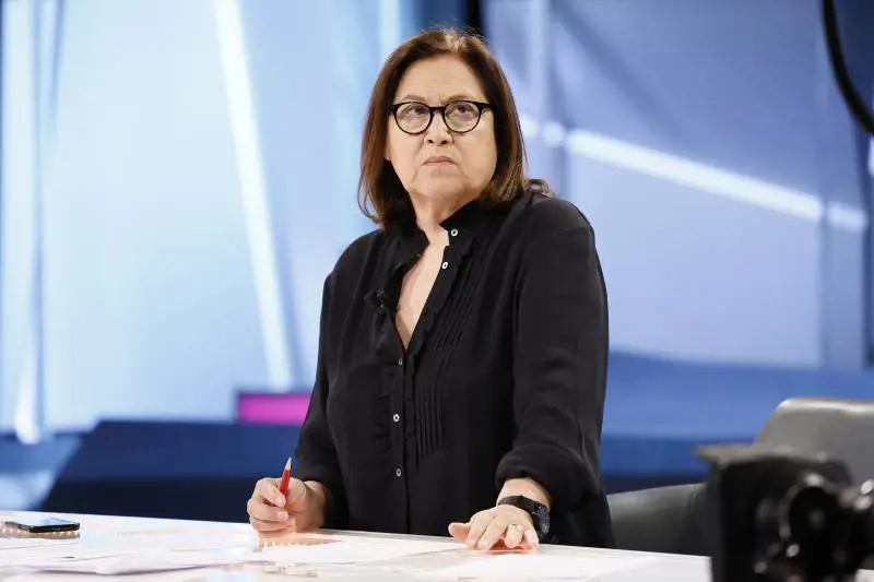 Il nome nel simbolo, il no di Annunziata, lo strappo di Prodi: così Schlein ha fatto esplodere il Pd