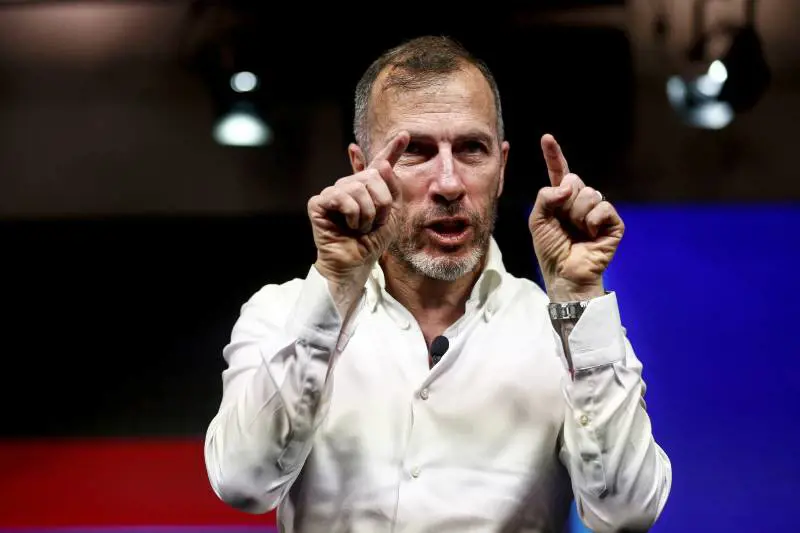 Tim, la vendita della rete ora convince anche S&P