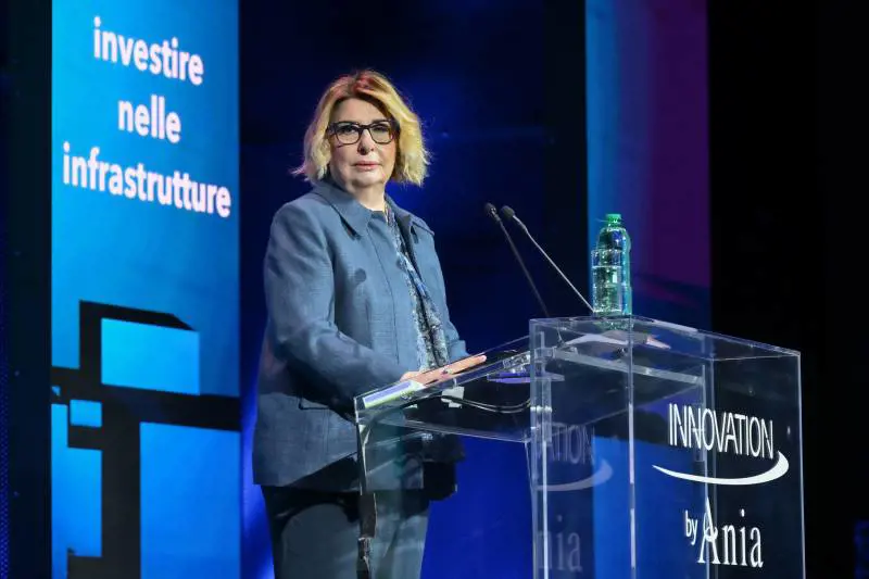 "Intelligenza artificiale, necessario fare squadra tra pubblico e privato"