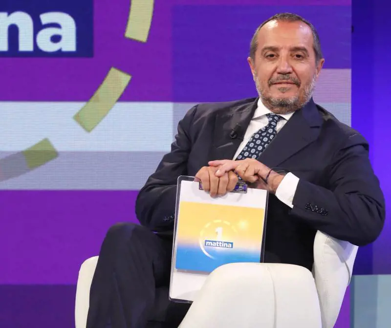 "Fu l'inizio di una grande storia". L'amore di Franco Di Mare per la figlia Stella
