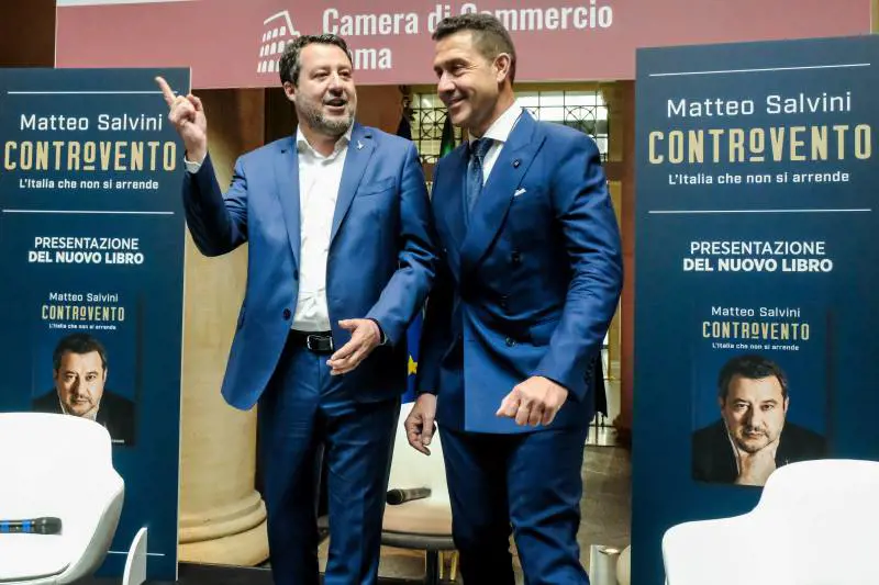 La Lega sotto attacco