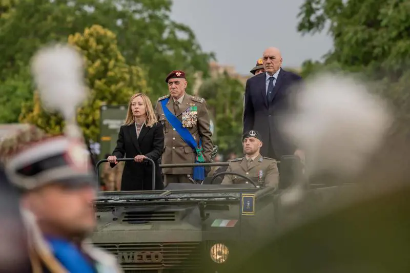 Il valore dell'Esercito, da 163 anni al servizio degli italiani: ricordato in una grande cerimonia