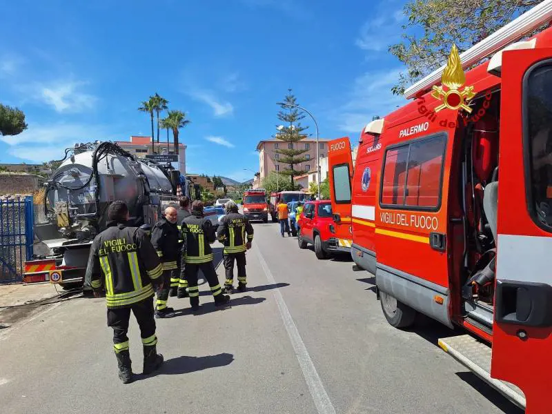 Palermo, soffocano uno dietro l'altro nella fogna: 5 morti e 2 intossicati per le esalazioni