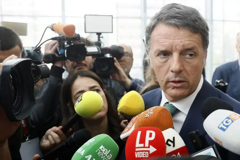 Caso Fondazione Open, prosciolti Renzi e gli altri dieci indagati. L'ex premier: "Pm in pensione senza pagare"