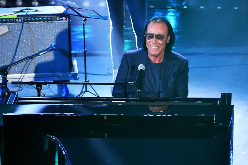 "Notte prima degli esami" compie 40 anni. Venditti: "La musica entri nella Costituzione"