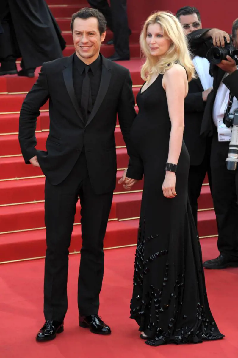 Laetitia Casta e Stefano Accorsi alla premiere del film Visage, Cannes (2009)